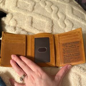 Men's Tan Leather Wallet